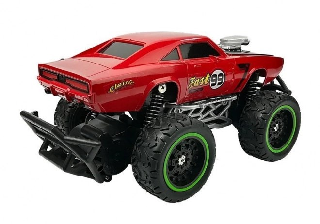 Crveni daljinski upravljani terenski auto R/C