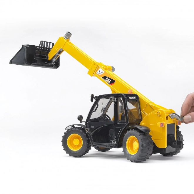 Bruder Manipulator CATERPILLAR s teleskopskom rukom