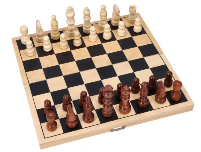 Drvene šahovske figure