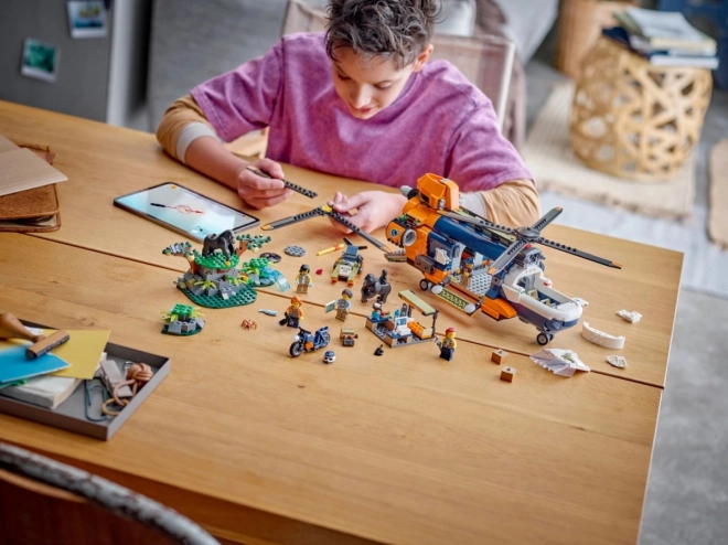LEGO City 60437 Helikopter za istraživanje džungle u baznom kampu