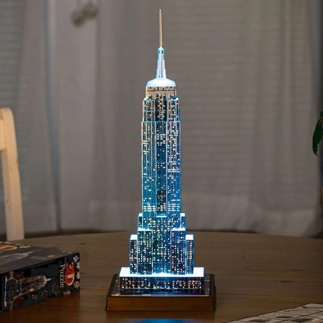 RAVENSBURGER Svjetleća 3D slagalica Noćna edicija Empire State Building 216 dijelova