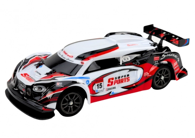 RC trkaći auto 1:16 Drift s izmjenjivim kotačima crveno-bijeli