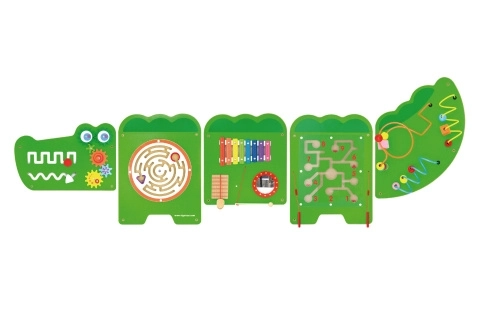 Drveni zidni montessori panel - krokodil