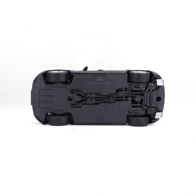 Bburago 1:24 Porsche Macan crne 18-21077