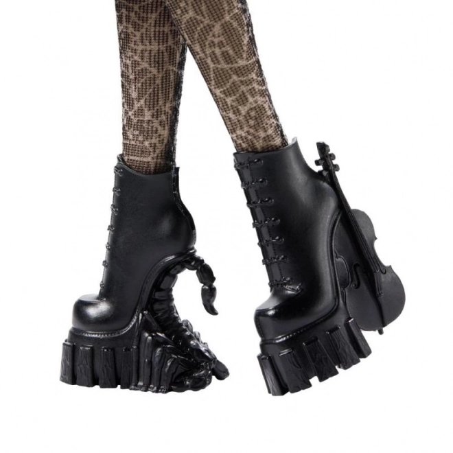 Modna lutka MH inspirirana Srijeda Addams
