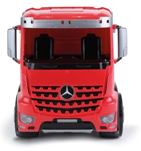 Lena Mercedes Arocs kiper