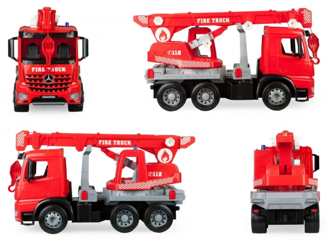 Auto dizalica Actros s tri osovine, Arocs