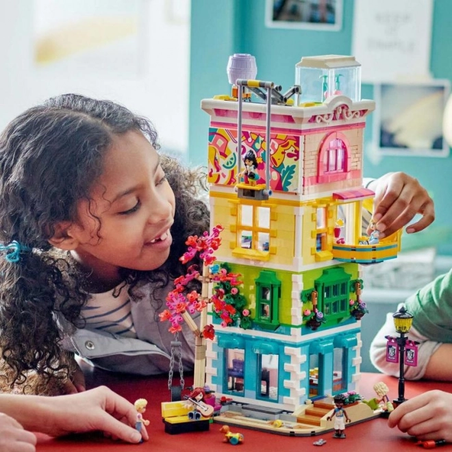 LEGO Prijatelji Kulturni dom u Heartlakeu