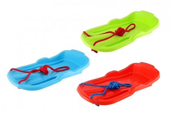 Plastične saonice s konopcem za zimsku zabavu