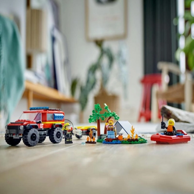 LEGO® City 60412 Vatrogasno vozilo 4x4 i spasilački čamac