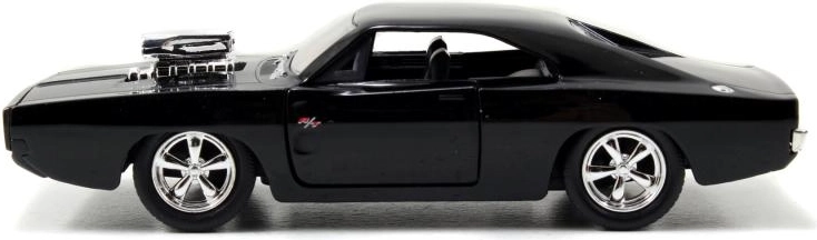 Metalno tijelo i kotači slobodnog hoda