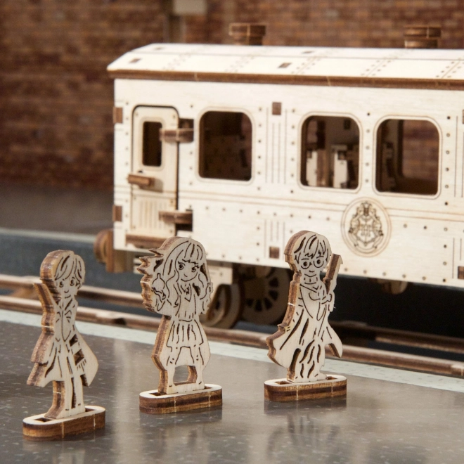Ugears 3D drvena mehanička slagalica Harry Potter Hogwarts Express