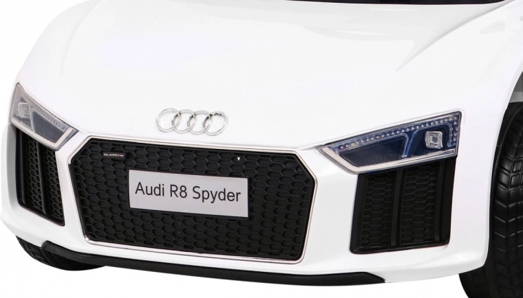 Glazba, svjetla i realistični detalji