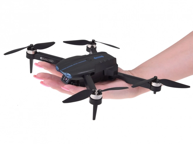 Sklopivi dron s kamerom