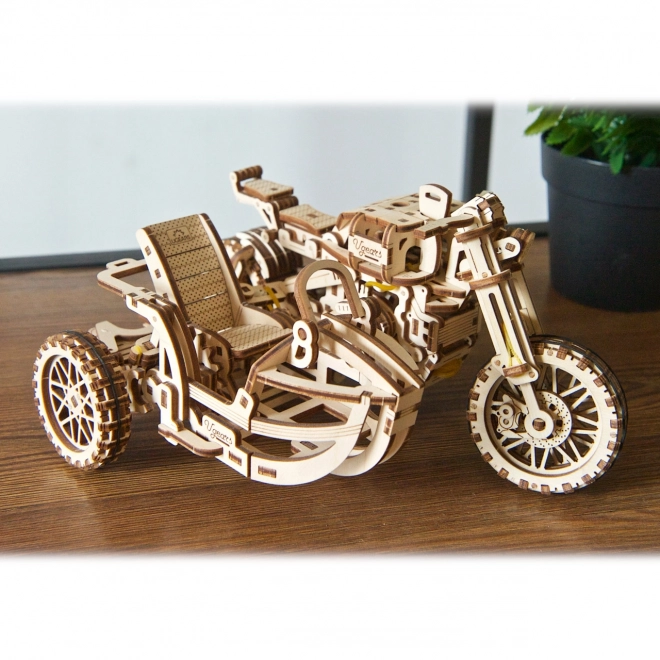Ugears 3D slagalica Motocikl s prikolicom 380 dijelova