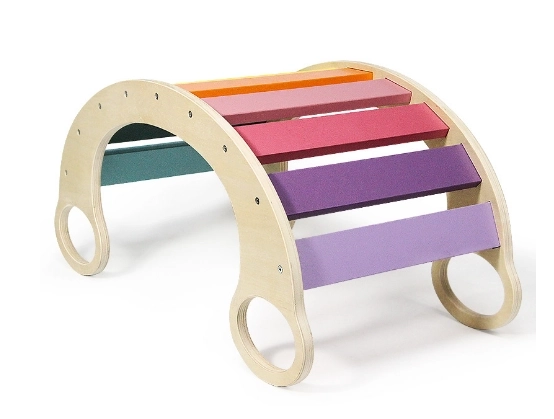 Devet Montessori dugačka ljuljačka