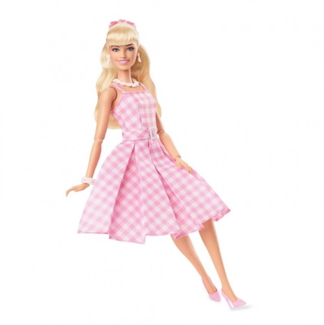 Filmička lutka Barbie Margot Robbie kao Barbie u ružičastim haljinama