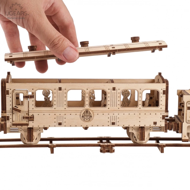 Ugears 3D drvena mehanička slagalica Harry Potter Hogwarts Express