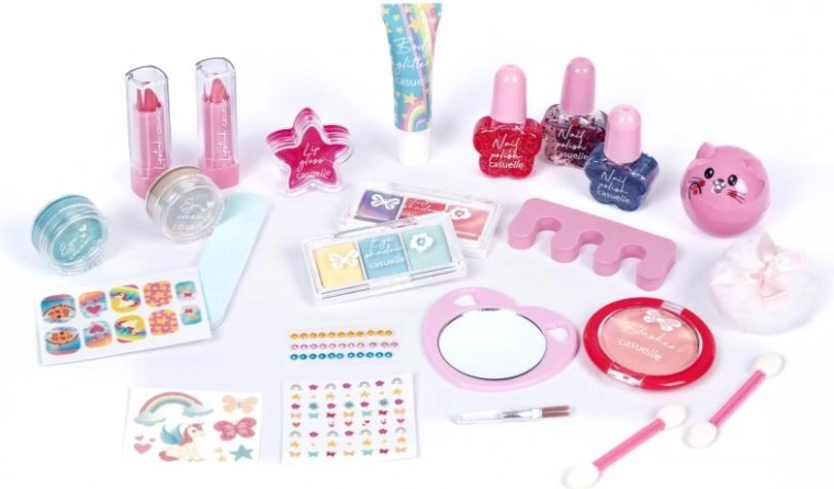 Sigurno dječje šminkanje i igra uloga