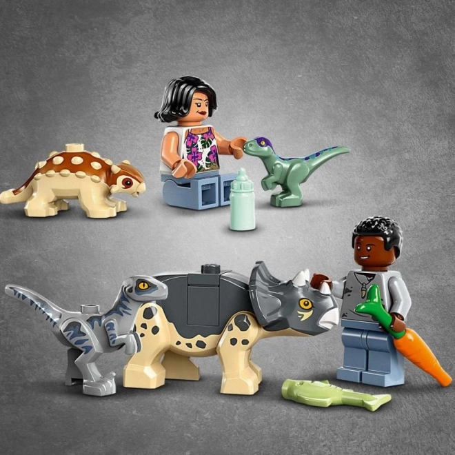 LEGO® Jurassic World 76963 Spašavateljski centar za mladunce dinosaura