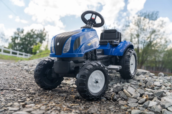 Traktor New Holland T6 s prikolicom