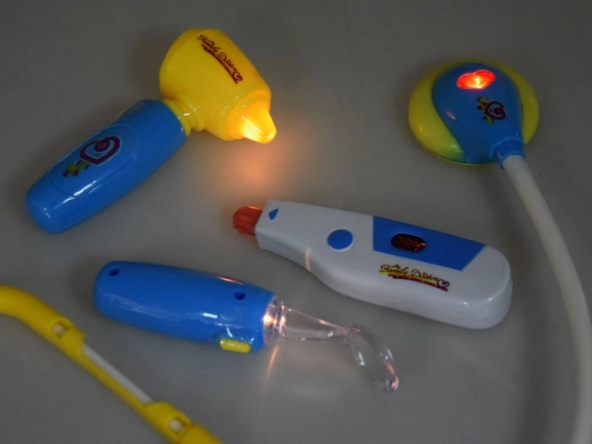 Interaktivni set mali doktor