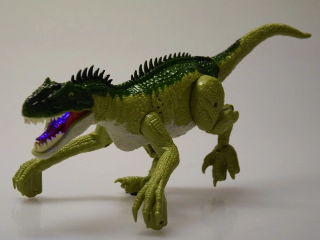 Zeleni dinosaur na daljinsko upravljanje