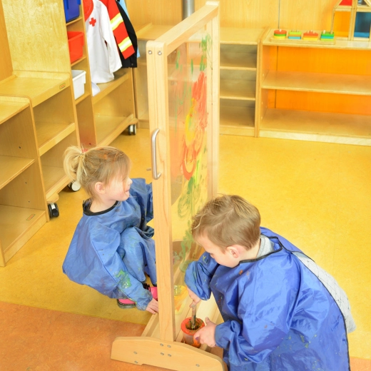 Dvostrana prozirna slikarska površina