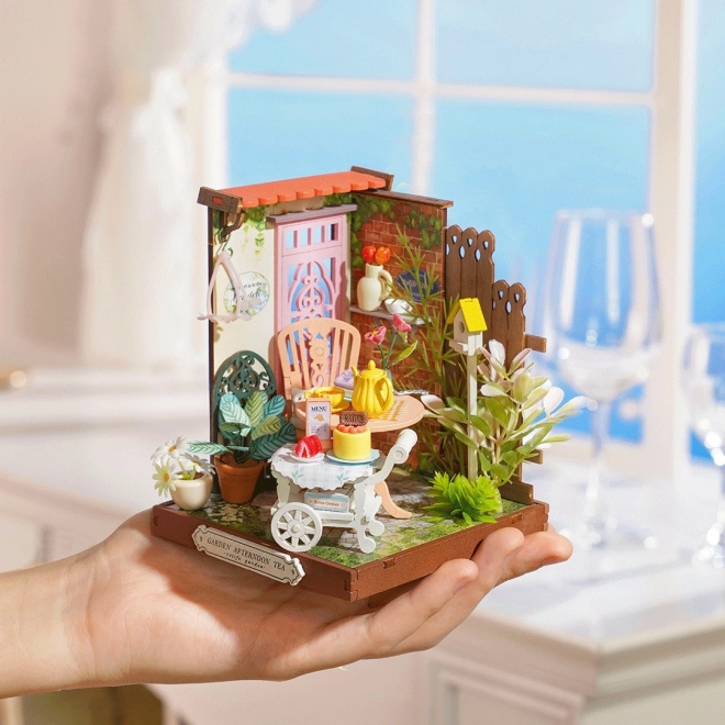 Miniatura čajni kutak