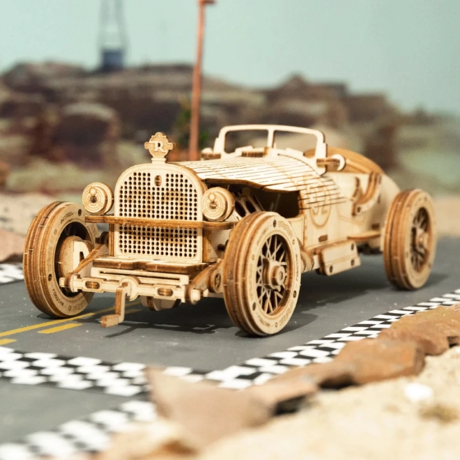 Trkaći auto U-9 Grand Prix - 3D drvena maketa