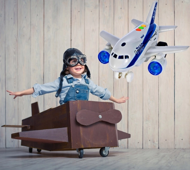 Interaktivni plastični avion za djecu
