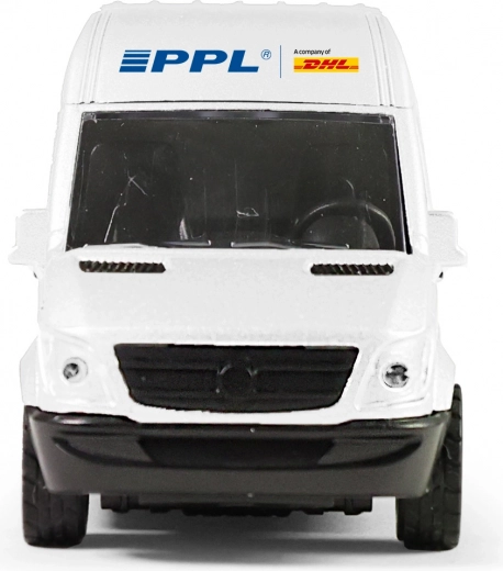 Pull-back pogon bez baterija