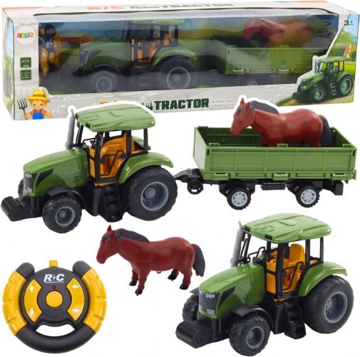 Zeleni traktor s prikolicom i konjem na daljinsko upravljanje