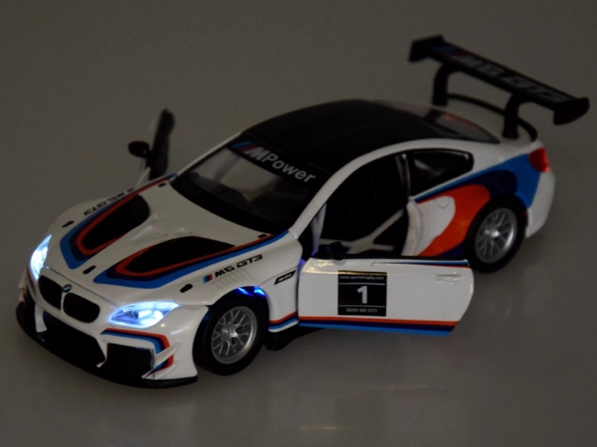 Metalni model sportskog auta BMW M6 GT3
