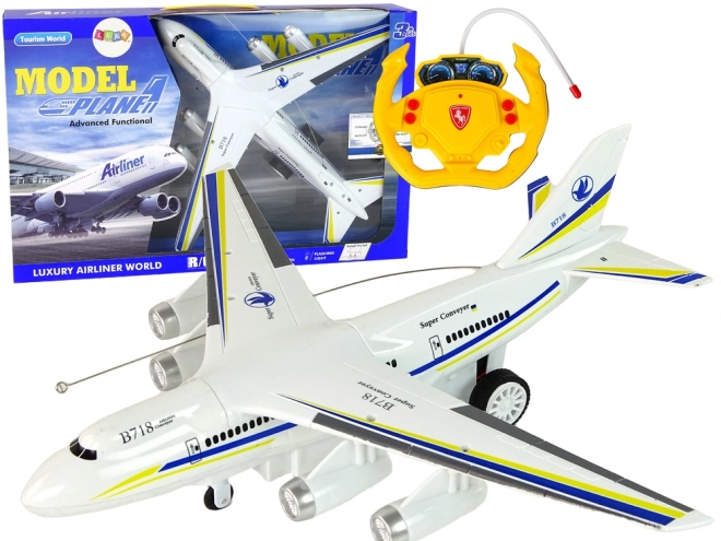 Daljinski upravljani RC putnički avion bijeli