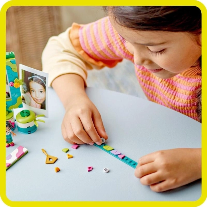 LEGO Disney Magično Encanto - Okvir za fotografije i kutija za nakit Mirabel