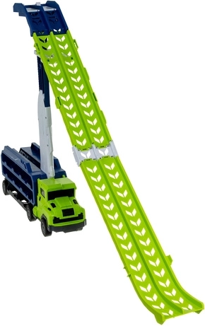 Iz kamiona u trkaću stazu u trenu