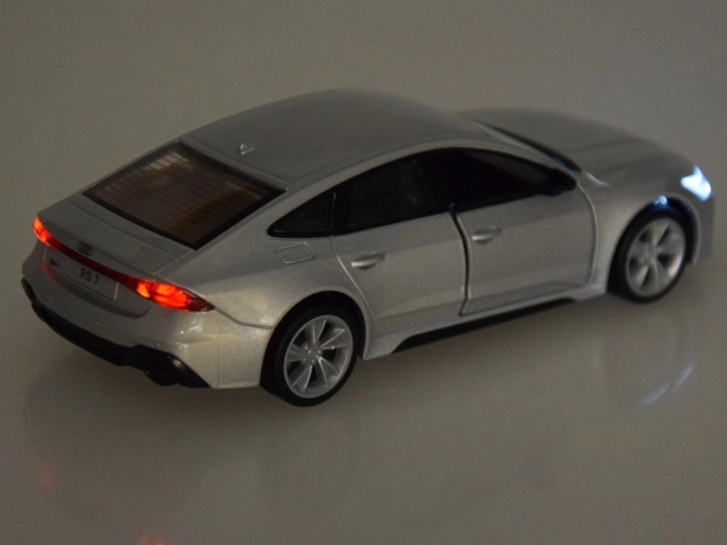 Metalni model automobila Audi RS 7 Sportback za djecu