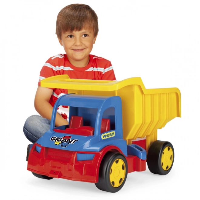 Auto Gigant Kamion Kiper