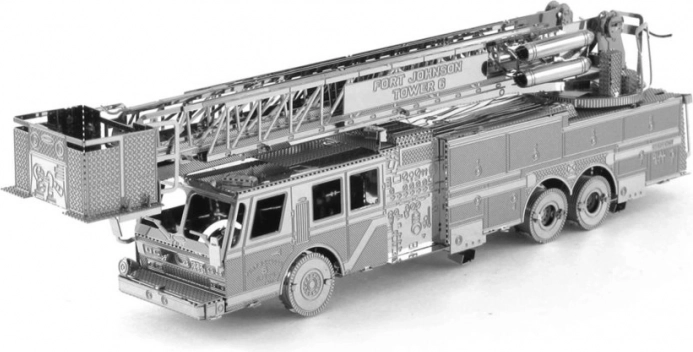 Detaljan metalni model
