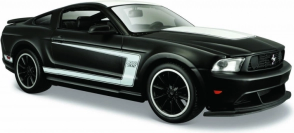 Kompozitni model FORD MUSTANG BOSS 302 crni 1:24