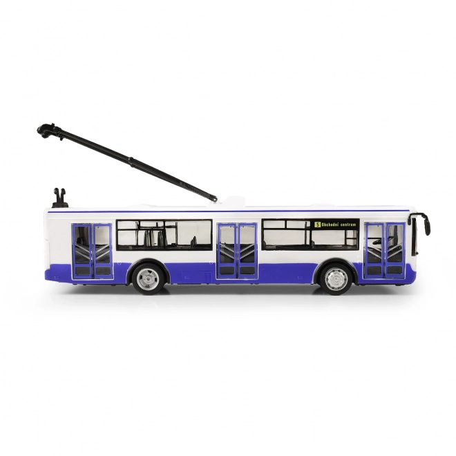 Trolejbus koji najavljuje stanice na češkom 28 cm plavi