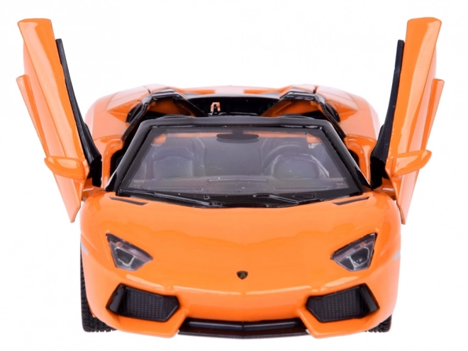 Metalni model automobila Lamborghini Aventador Roadster 1:32 interaktivan