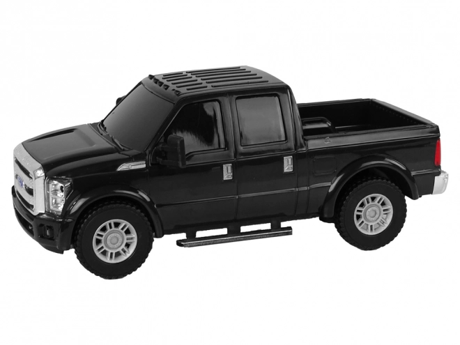 Crni Pickup Ford F-350 s Frikcijskim Pogonom 1:28