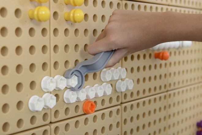 Masterkidz set alata s bušilicom i 8 elemenata za znanstveno-kreativnu ploču STEM