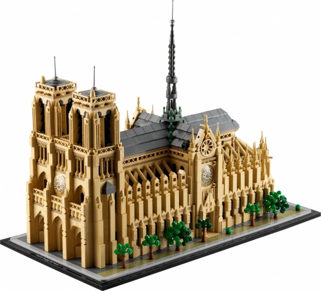 Lego arhictecture set: Katedrala Notre-Dame