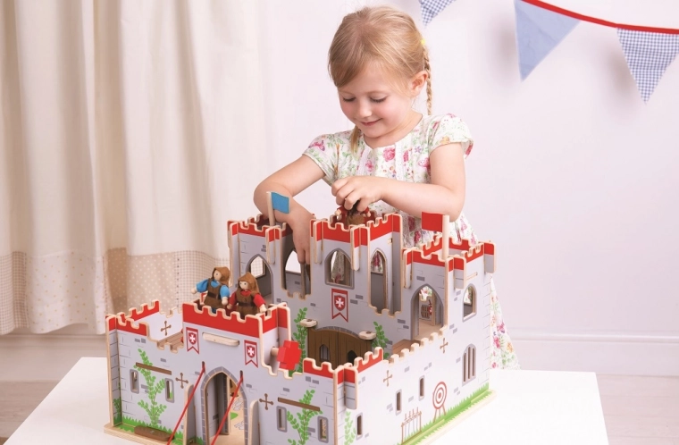 Izmjenjive zastave i realistični detalji