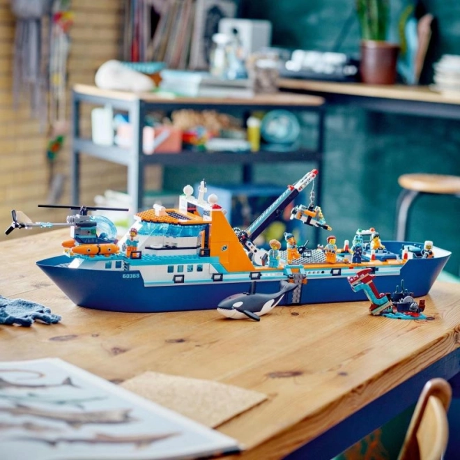 LEGO City brod istraživača Arktika