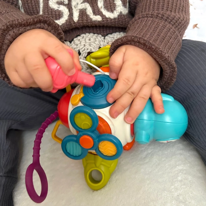 Senzorna kocka Montessori za djecu od 18 mjeseci