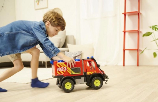 Vatrogasno vozilo Mercedes-Benz Unimog U530 s efektima
